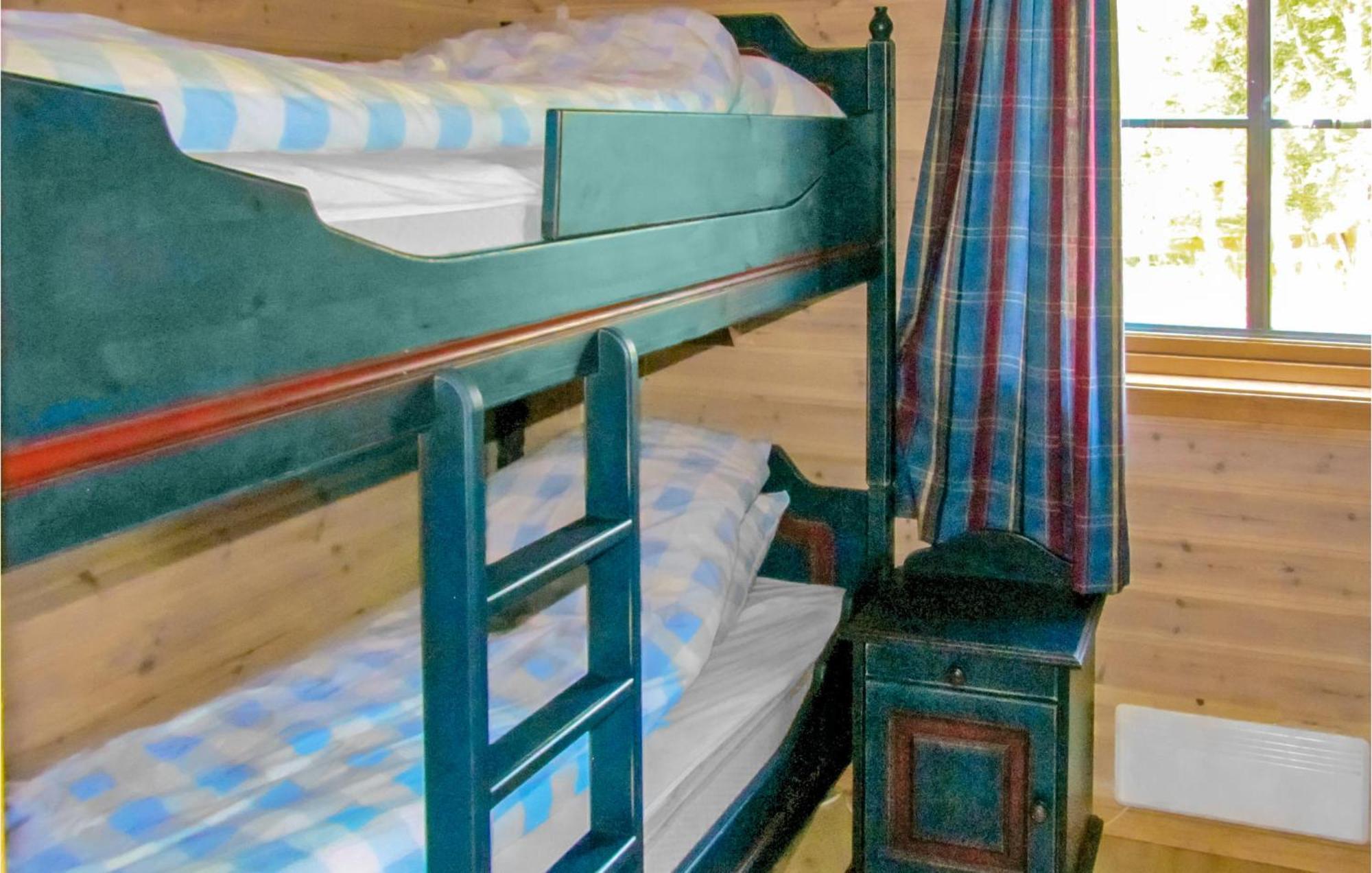 3 Bedroom Beautiful Home In Vikesa Hovland  Экстерьер фото